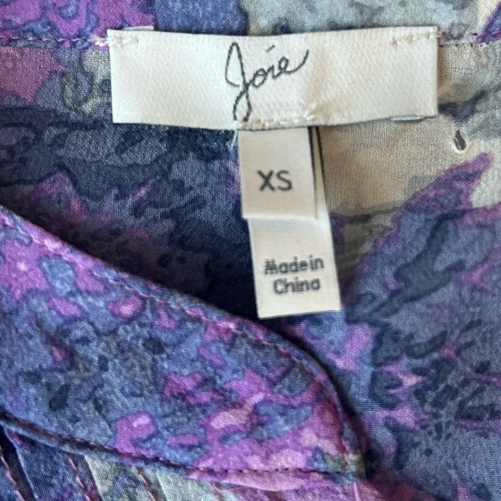 Joie purple floral 100% silk 3/4 sleeve button front top blouse size XS - Picture 9 of 13
